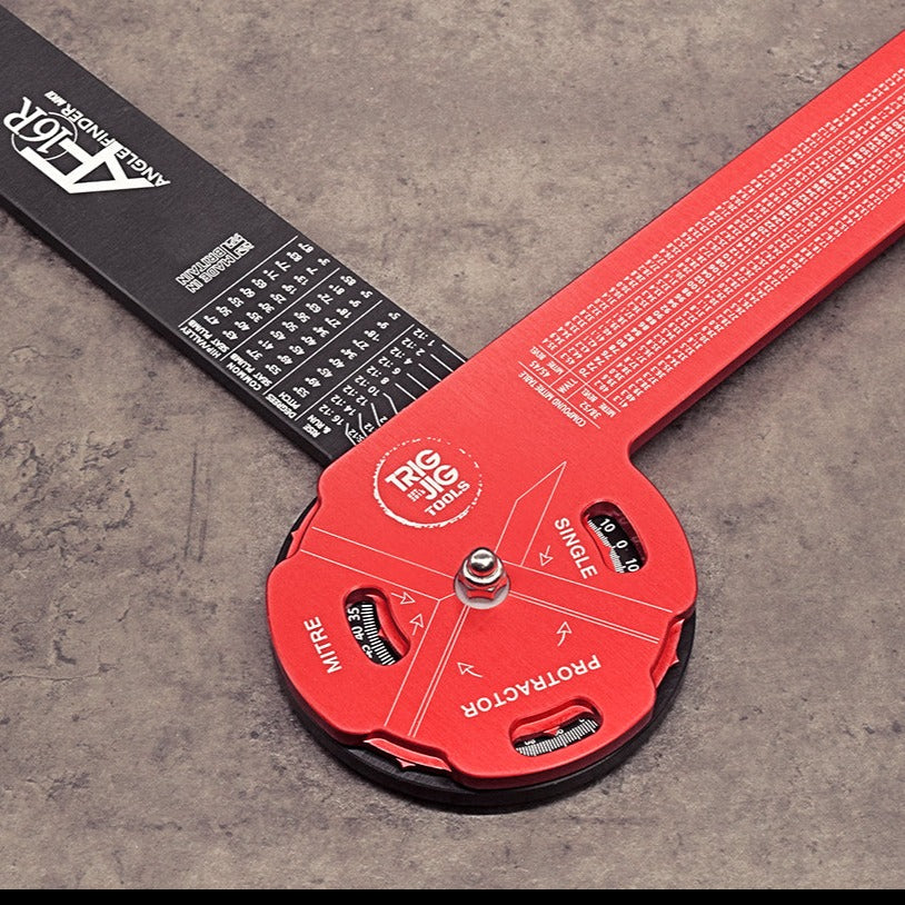 AF16 Angle Finder in red external corner