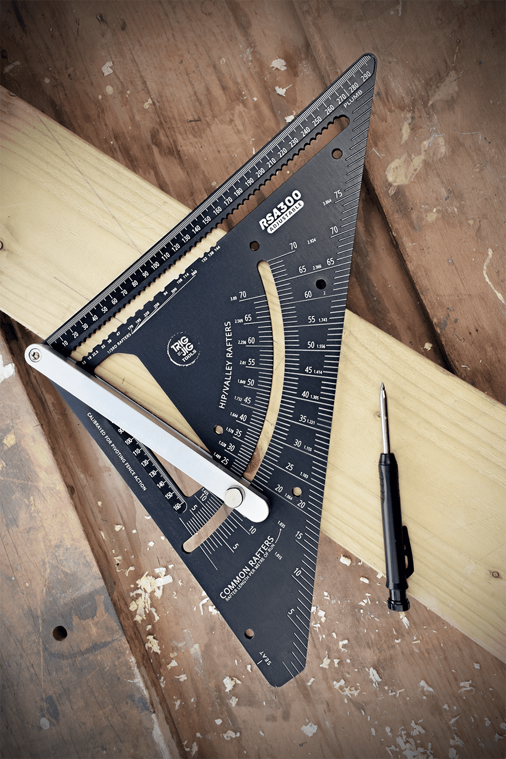 RSA300 LE Adjustable Rafter Square